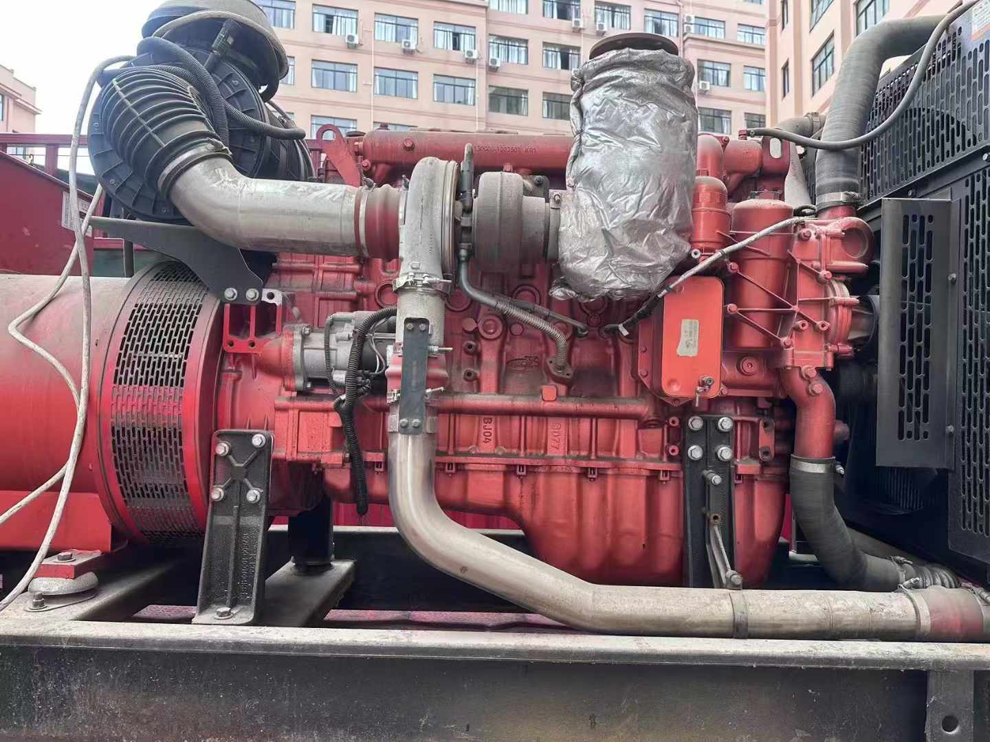 双江如何选择适合 600kW 柴油发电机组的过载保护器？